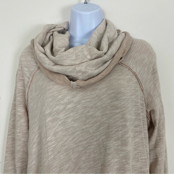 FREE PEOPLE Beach Cocoon Tunic Sweater O/S Slouchy Boho Casual Trendy - Picture 3 of 5